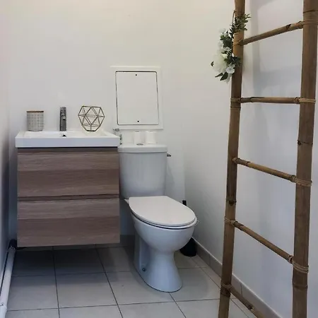 Spacieux Appart Terrasse Metro Hopital 4Pers Wifi Villejuif Exterior photo