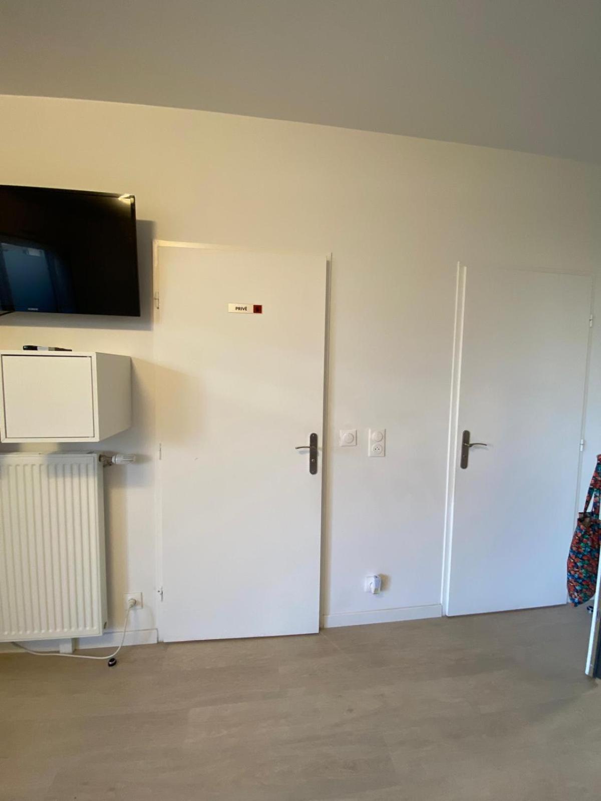 Spacieux Terrasse Metro Hopital 4pers Wifi *