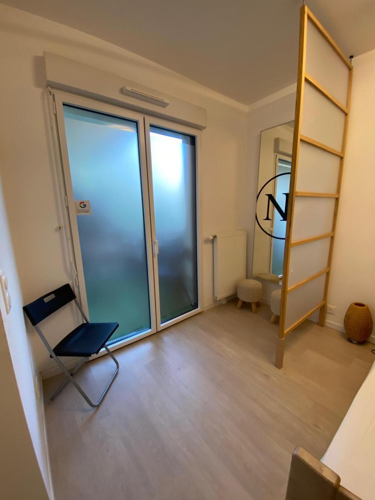 Spacieux Terrasse Metro Hopital 4pers Wifi Apartment